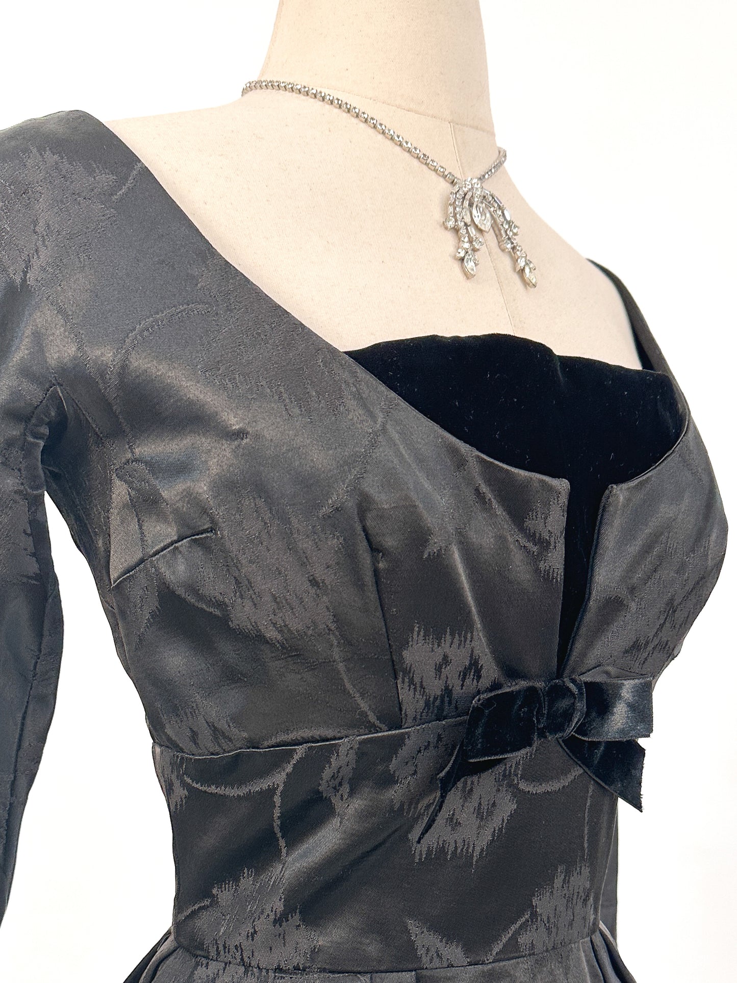 1950s Floral Brocade Dress with Velvet Bodice / Waist 26