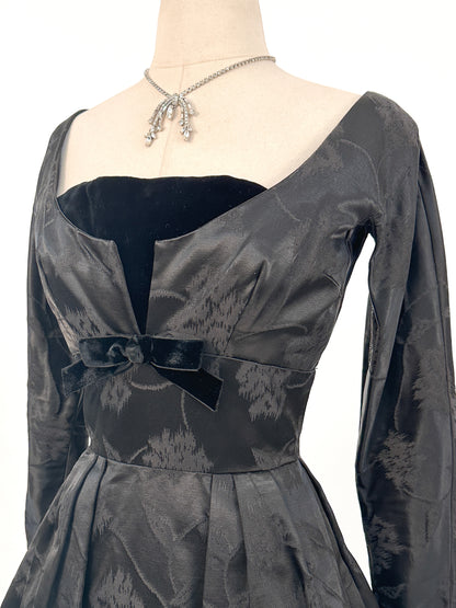 1950s Floral Brocade Dress with Velvet Bodice / Waist 26