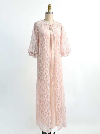 1960s Pink Lace Robe / OSFM