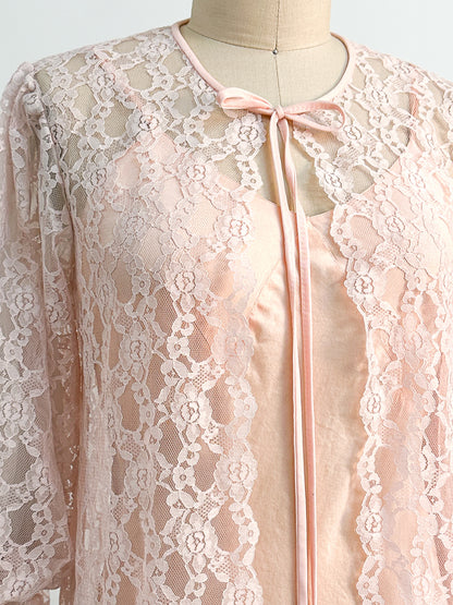 1960s Pink Lace Robe / OSFM