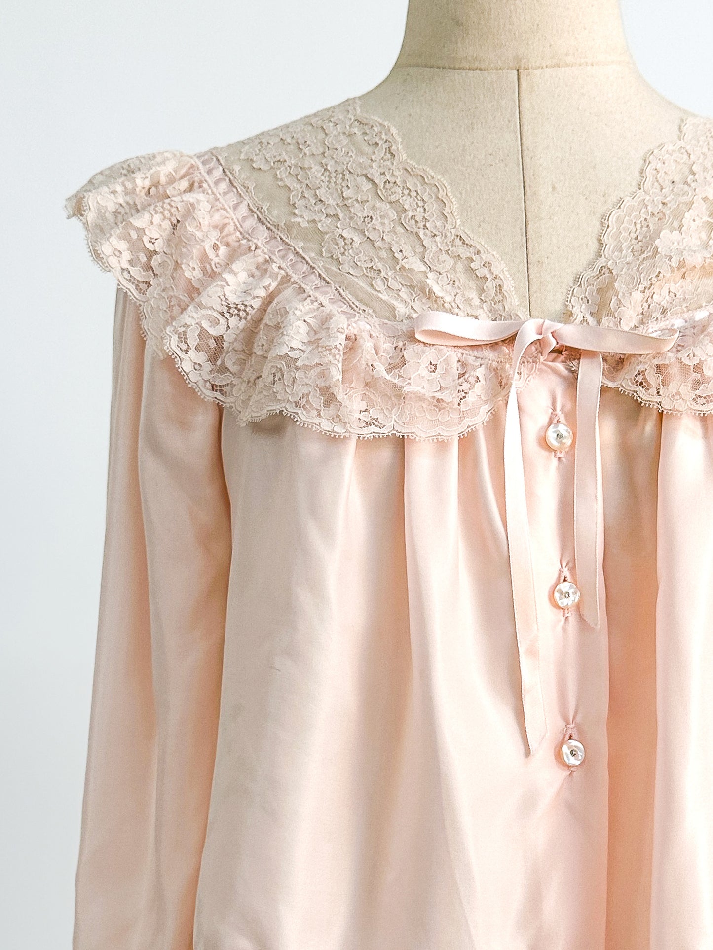 1950s Satin and Lace Bed Jacket / Large