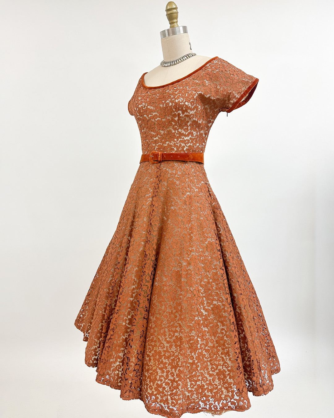 1950s 'The Central Park Glow' Lace Dress