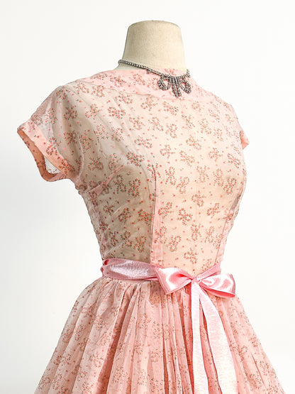 1950s Pretty in Peach Party Dress / Small