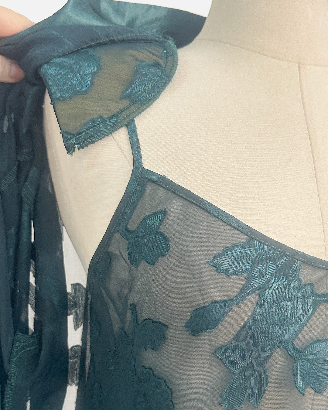 1980-90s 'The Midnight Grove' Lingerie Set / Medium - Large