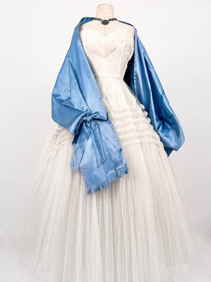 Dreamy 1950s Cloud White Tulle Gown / Waist 25