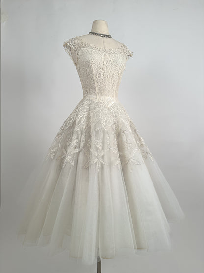 Darling 1950s Lace and Tulle Tea Length Wedding Gown / Waist 24