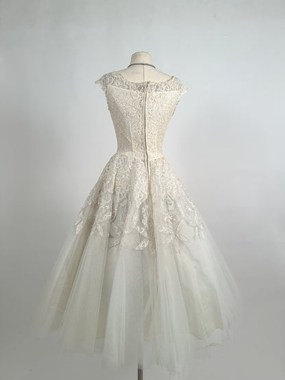 Darling 1950s Lace and Tulle Tea Length Wedding Gown / Waist 24