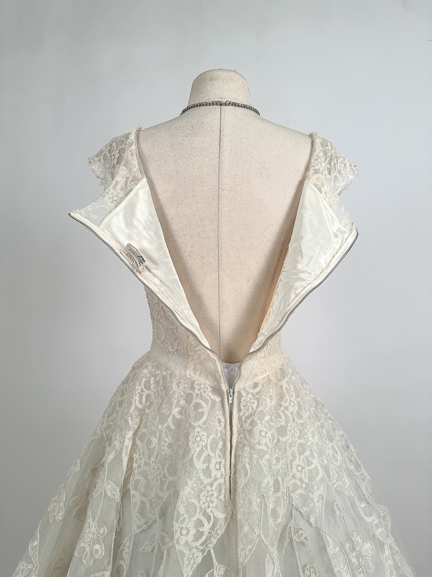 Darling 1950s Lace and Tulle Tea Length Wedding Gown / Waist 24