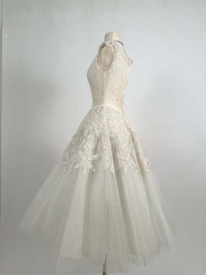 Darling 1950s Lace and Tulle Tea Length Wedding Gown / Waist 24