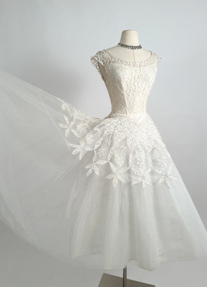 Darling 1950s Lace and Tulle Tea Length Wedding Gown / Waist 24