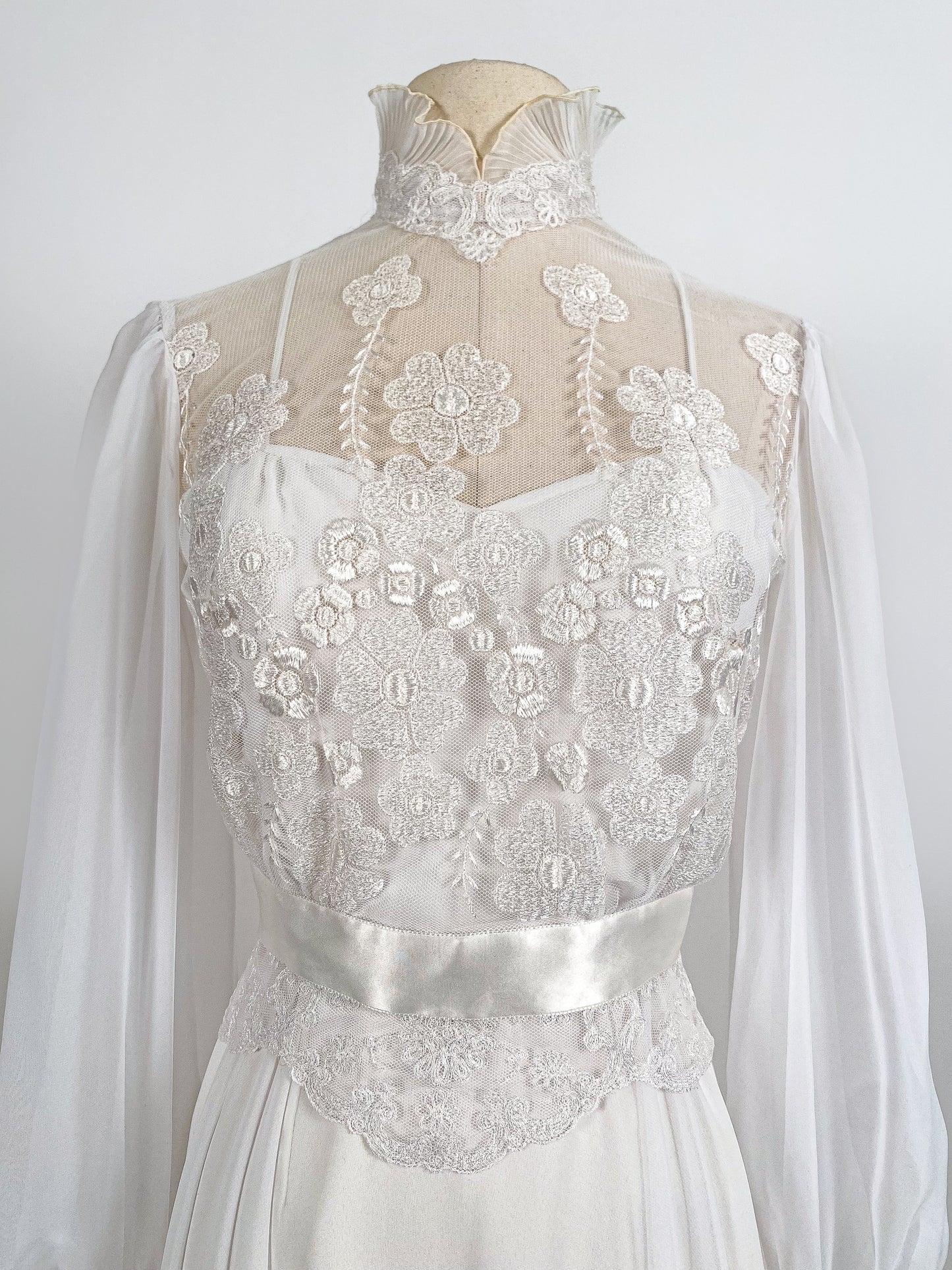 1970s Lace and Chiffon Wedding Dress / Waist 26