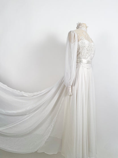 1970s Lace and Chiffon Wedding Dress / Waist 26