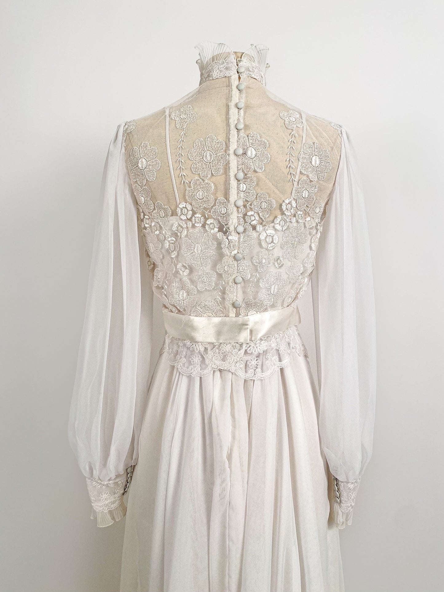 1970s Lace and Chiffon Wedding Dress / Waist 26