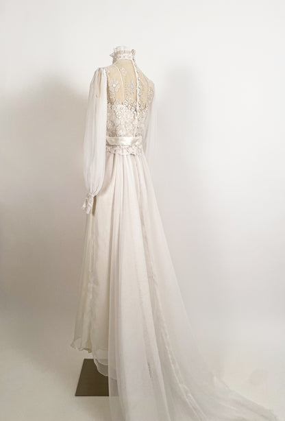 1970s Lace and Chiffon Wedding Dress / Waist 26