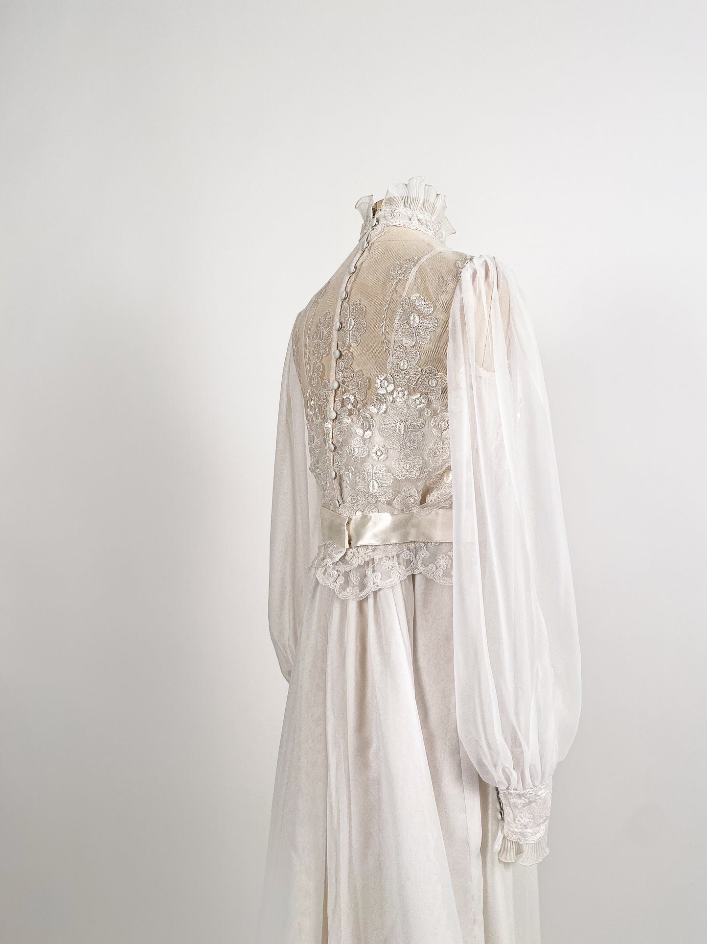 1970s Lace and Chiffon Wedding Dress / Waist 26