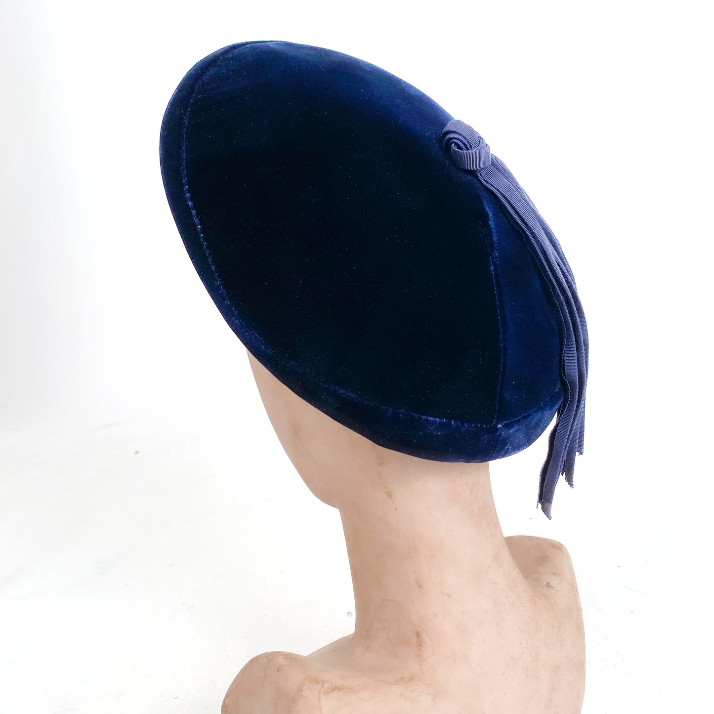 1950s Navy Velvet Structured Beret with Grosgrain Tassel