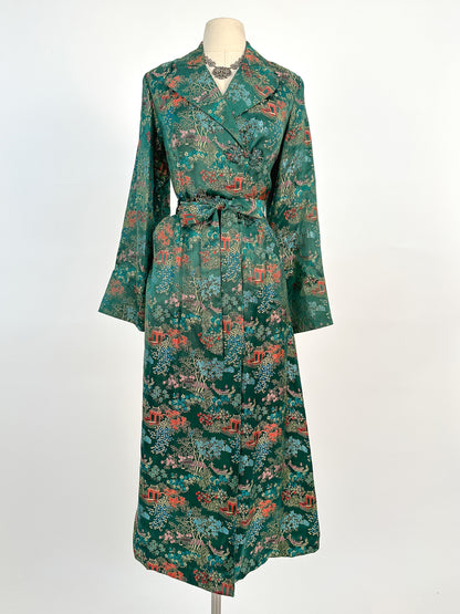 1950s – 60s Deep Green Chinese Silk Brocade Robe / Bust 36