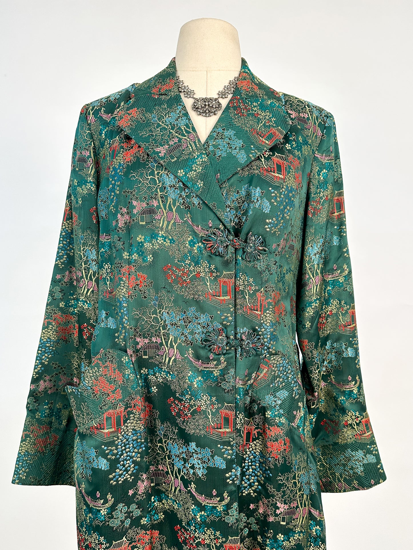 1950s – 60s Deep Green Chinese Silk Brocade Robe / Bust 36