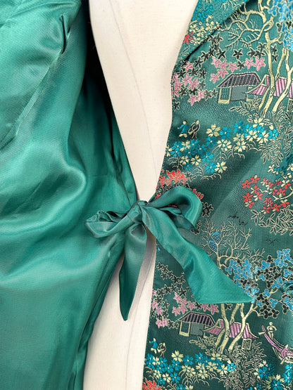 1950s – 60s Deep Green Chinese Silk Brocade Robe / Bust 36