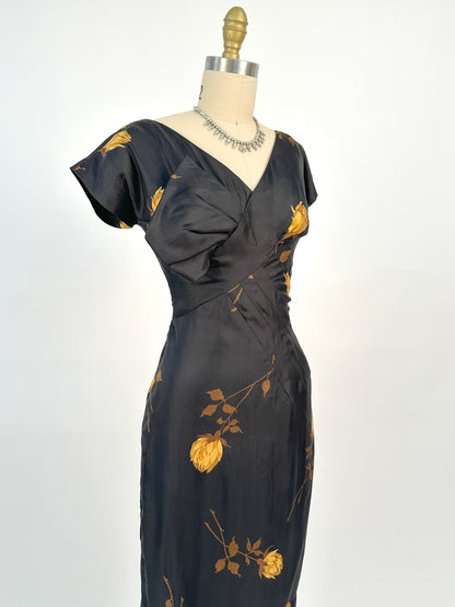 1950s Silk Wiggle Dress with Yellow Roses / Waist 26