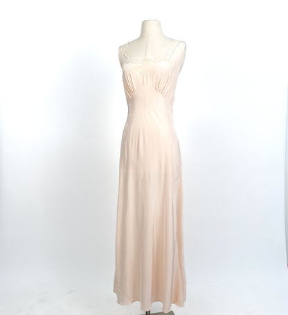 1940s Pale Pink Rayon and Lace Bias Cut Nightgown with Bow Appliqué / Waist 32