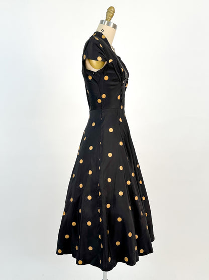 1940-50s Black Taffeta with Gold Polka Dot Fit & Flare / Waist 24