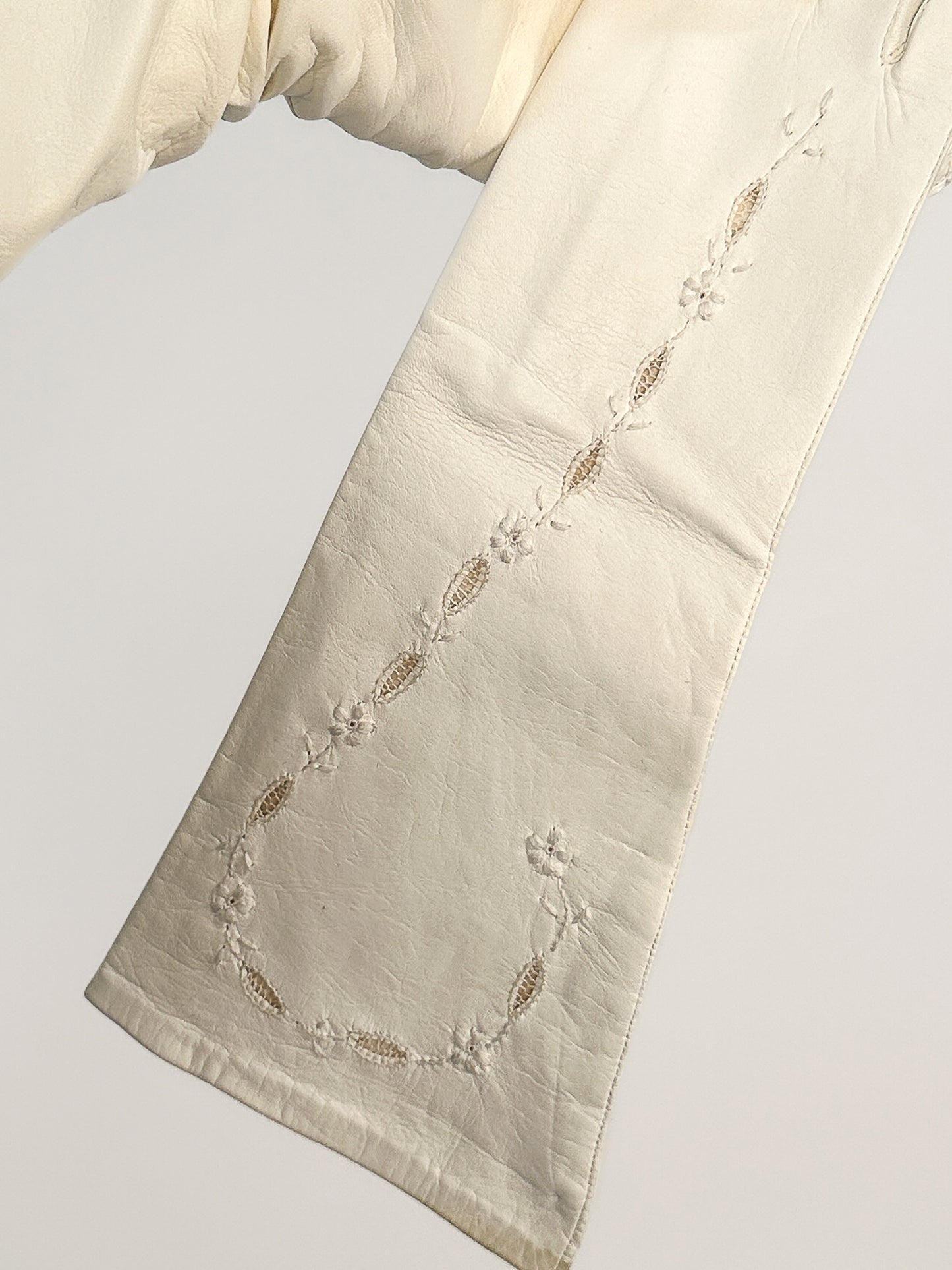 Anticoli White Leather Gloves Made In Italy / Size 7.5