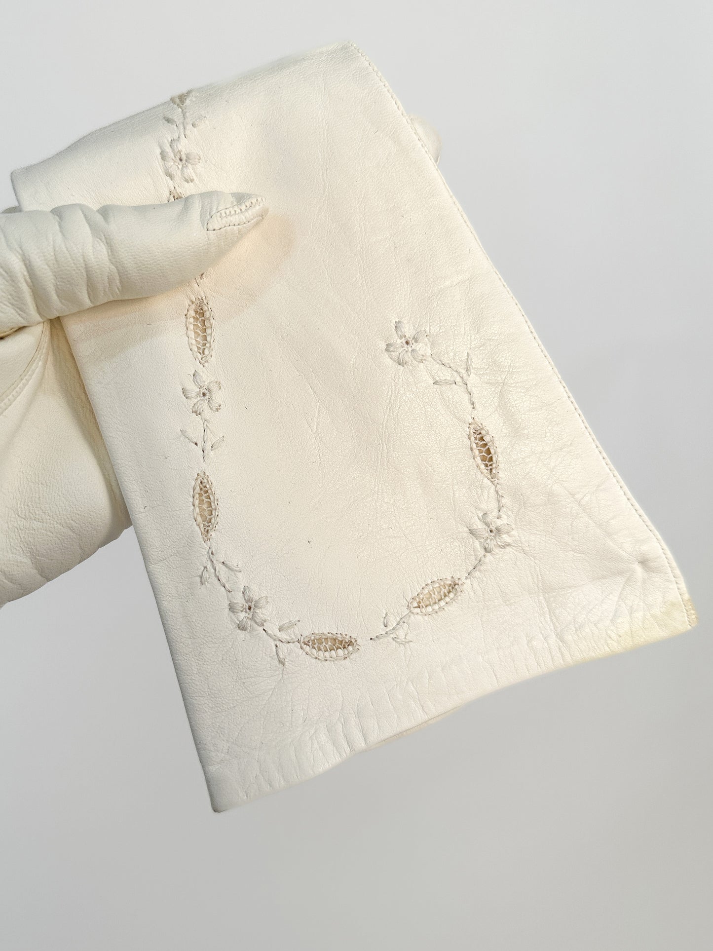 Anticoli White Leather Gloves Made In Italy / Size 7.5