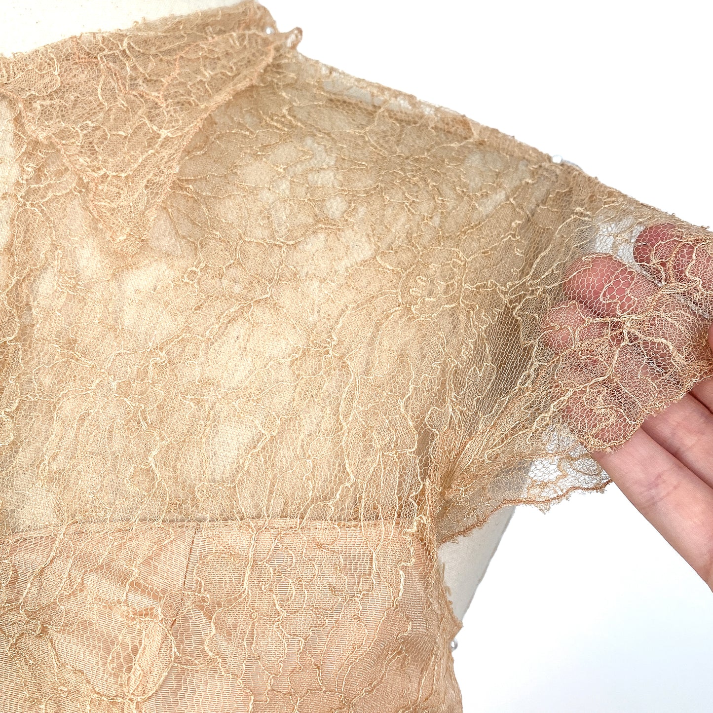 1940-50s Champagne Lace and Taffeta Dress / Waist 26