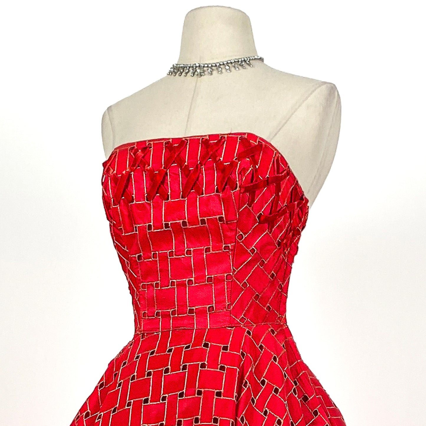 1950s Crimson Red Tulle Party Dress With Woven Skirt / Waist 26