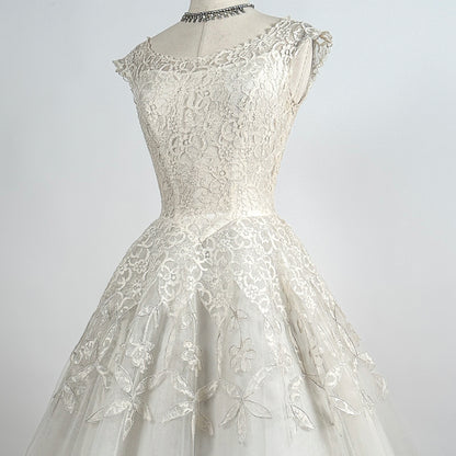 Darling 1950s Lace and Tulle Tea Length Wedding Gown / Waist 24