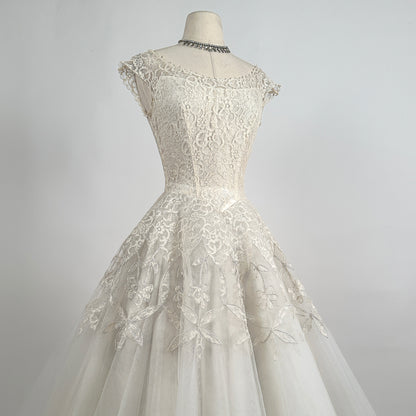 Darling 1950s Lace and Tulle Tea Length Wedding Gown / Waist 24
