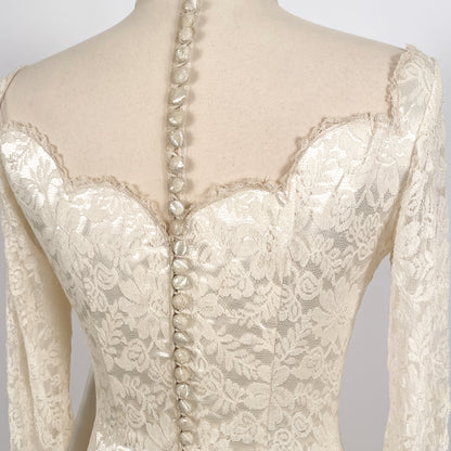 1940 Candlelight Satin Wedding Gown with Lace Bodice & Side Panels / Waist 28