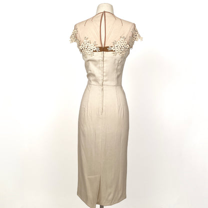 1950s Beige Linen Dress with Illusion Neckline / Waist 32