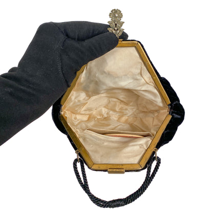 1930s Black Silk Velvet Wristlet Handbag