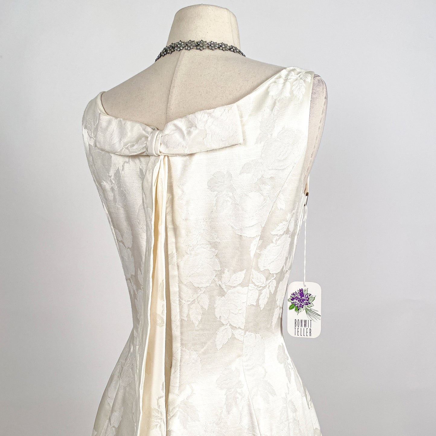 1960s Lovely White Damask Wedding Dress with Roses and Bow / Waist