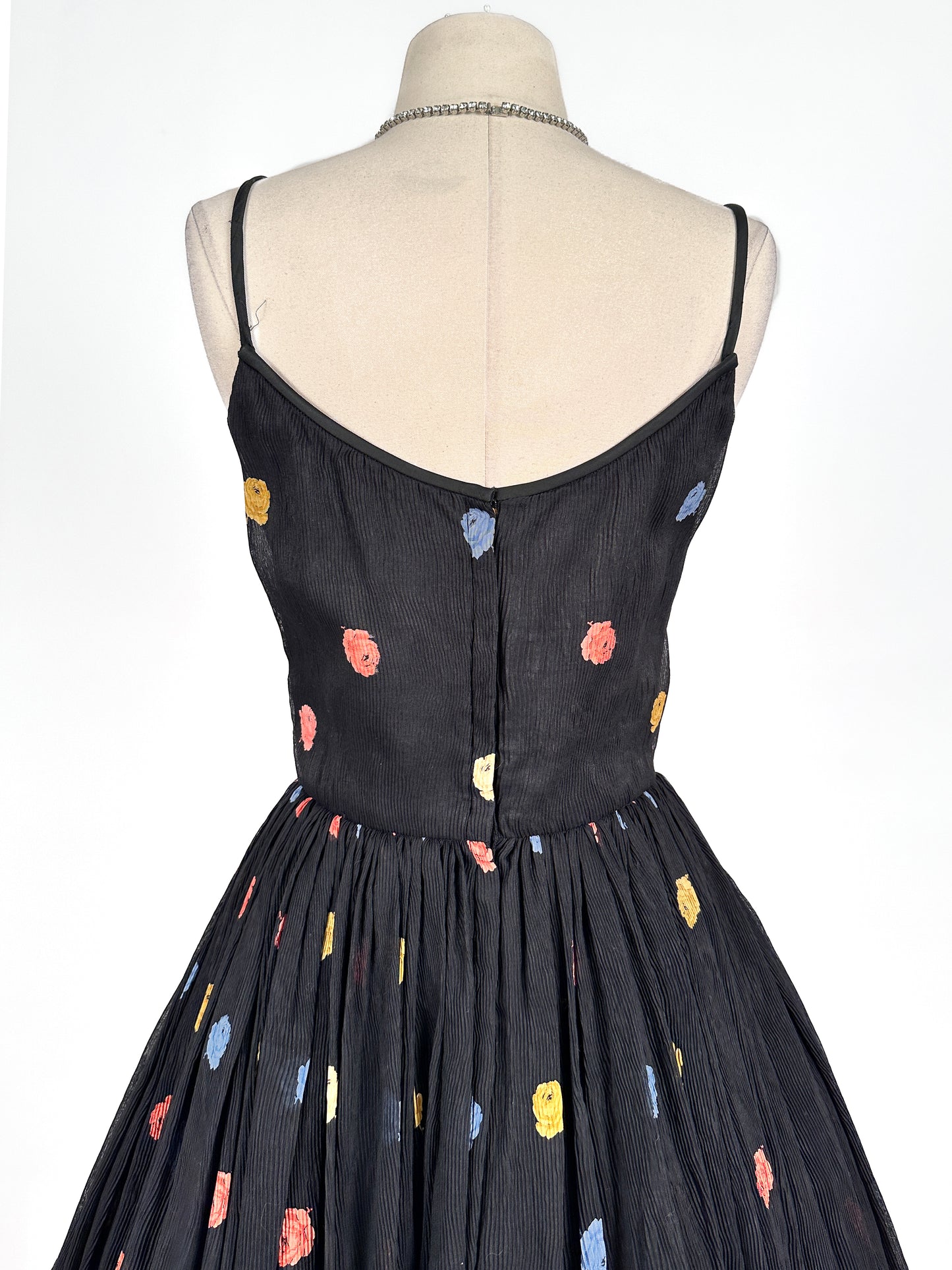 1950s Simply Sweet Mirco-Pleated Dress with Rose Print / Waist 26