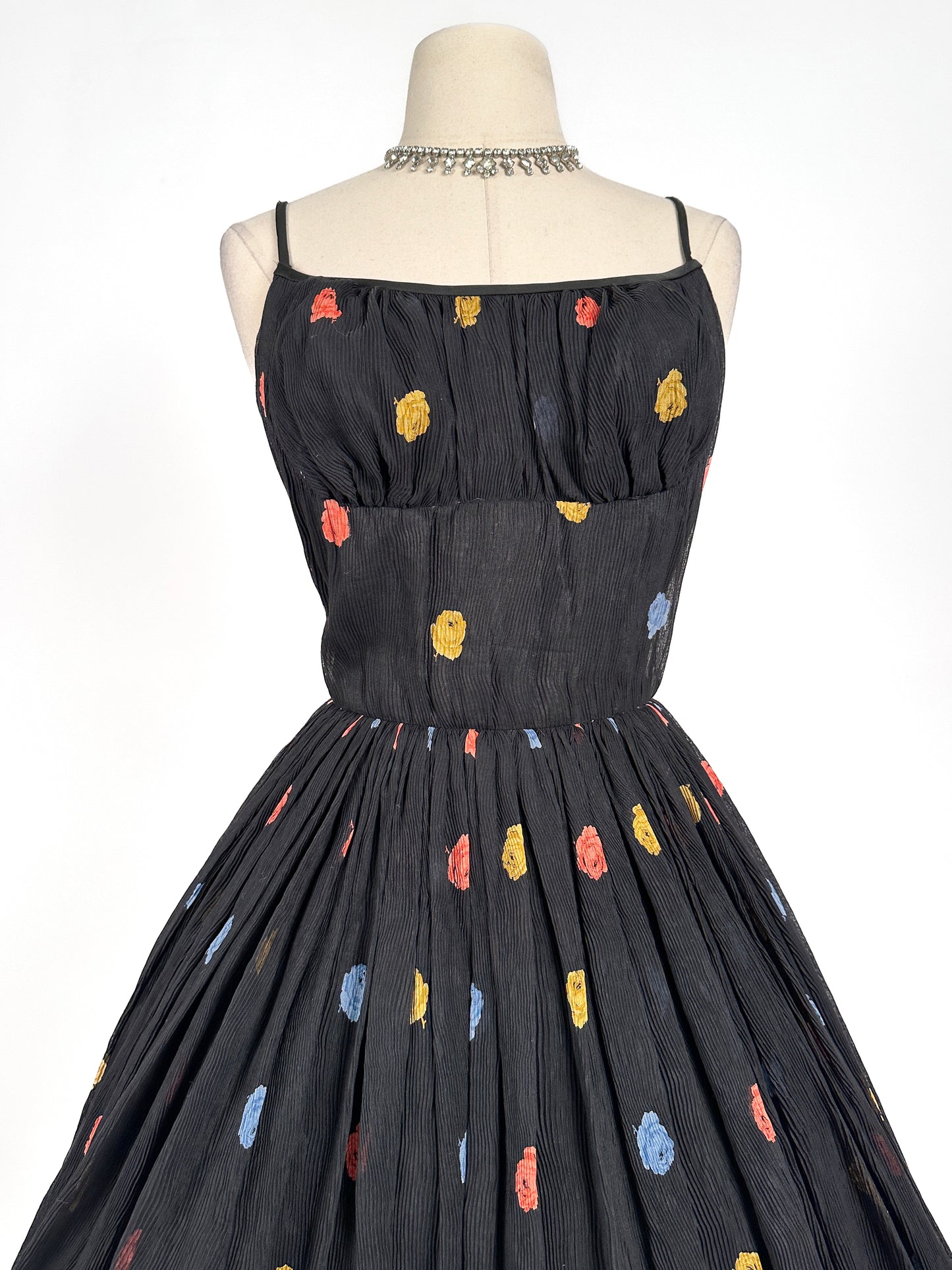 1950s Simply Sweet Mirco-Pleated Dress with Rose Print / Waist 26