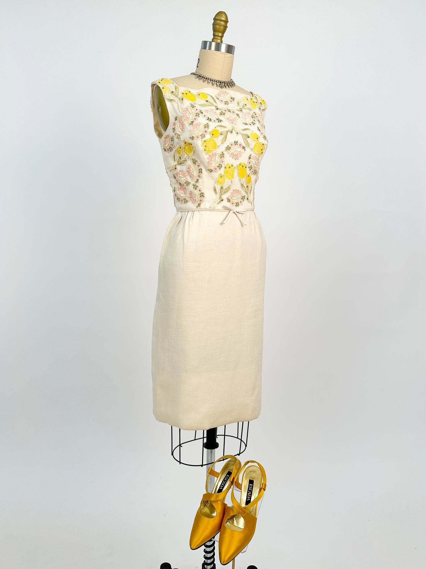 1950s Cream Linen Dress with Rhinestones and Floral Appliqués / Waist 28