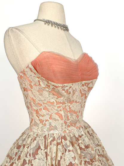 1950s Dreamy Lace & Tulle Party Dress / Waist 24