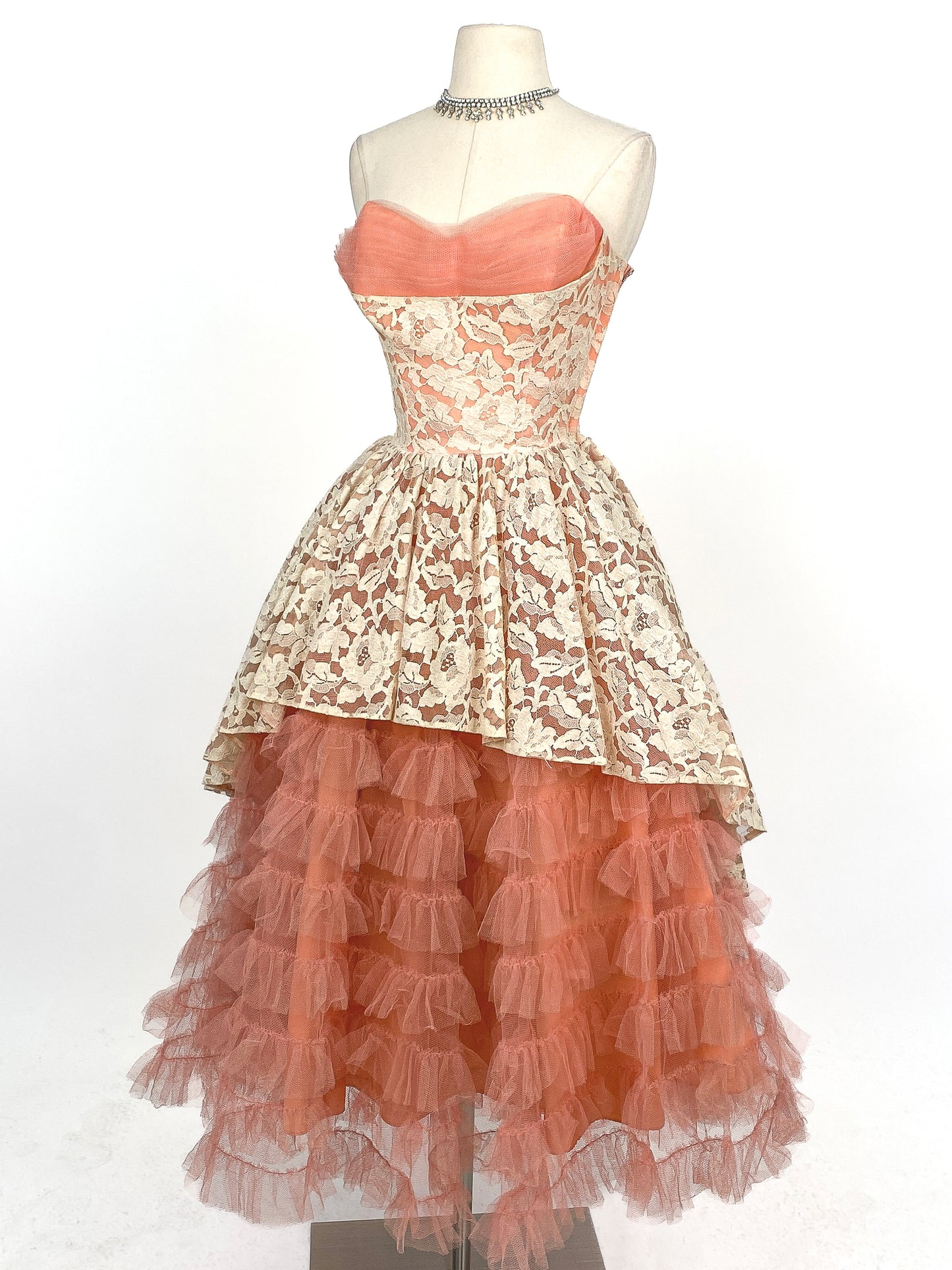 1950s Dreamy Lace & Tulle Party Dress / Waist 24
