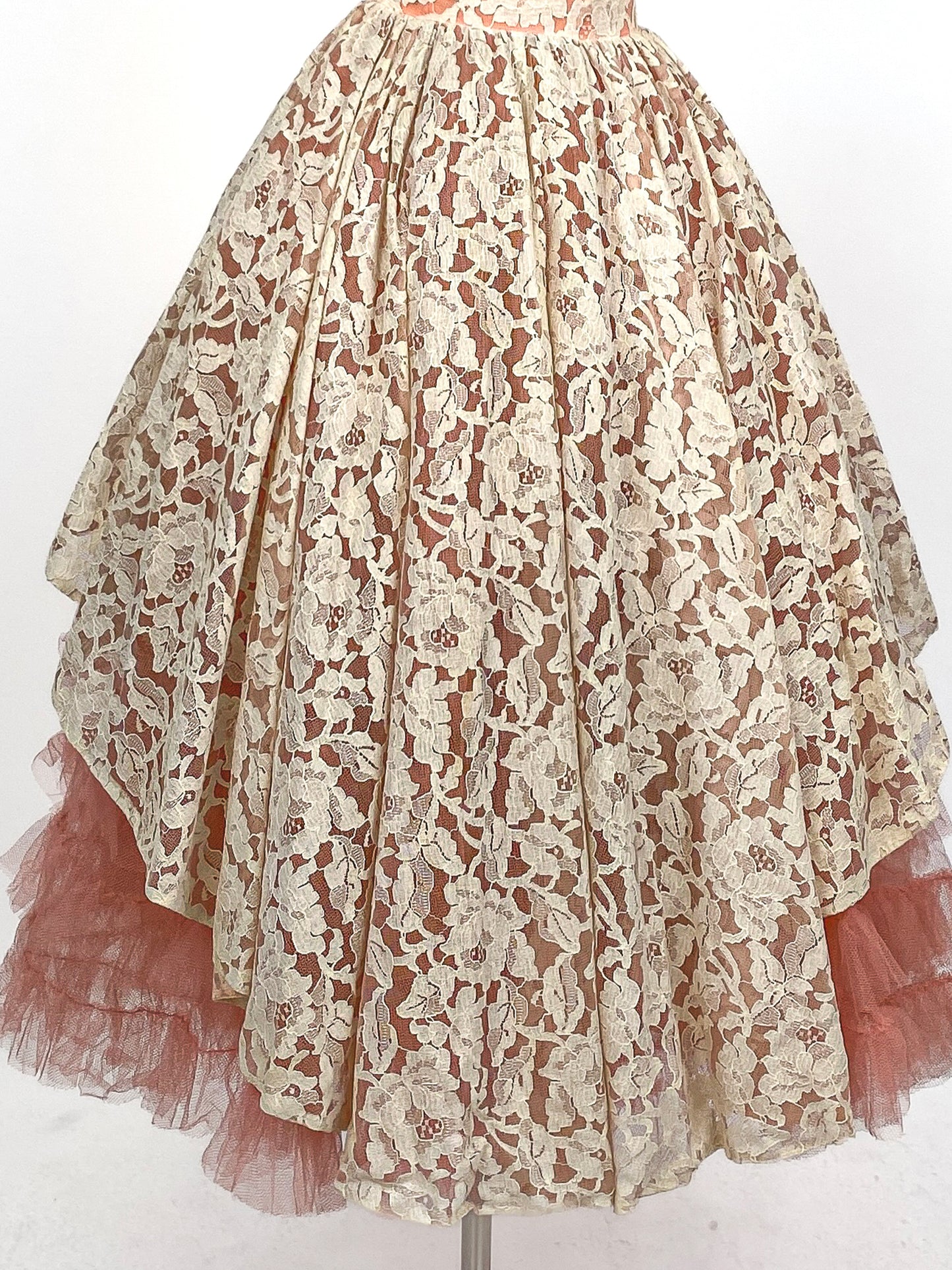 1950s Dreamy Lace & Tulle Party Dress / Waist 24