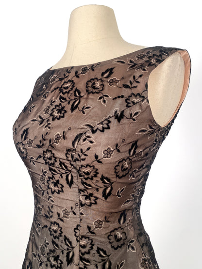 1950s Flocked Floral Party Dress with Drop-Waistline / Waist 24