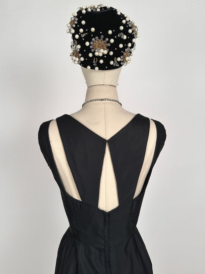 1950s Stunning Black Velvet Pearl, Rhinestone and Beaded Pillbox Hat/ One Size