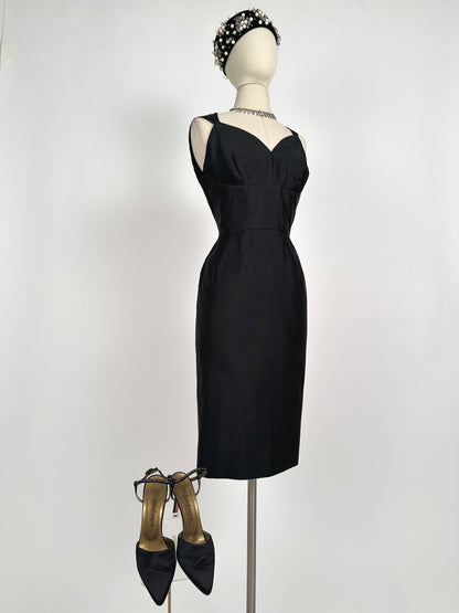 1950s Stunning Black Velvet Pearl, Rhinestone and Beaded Pillbox Hat/ One Size