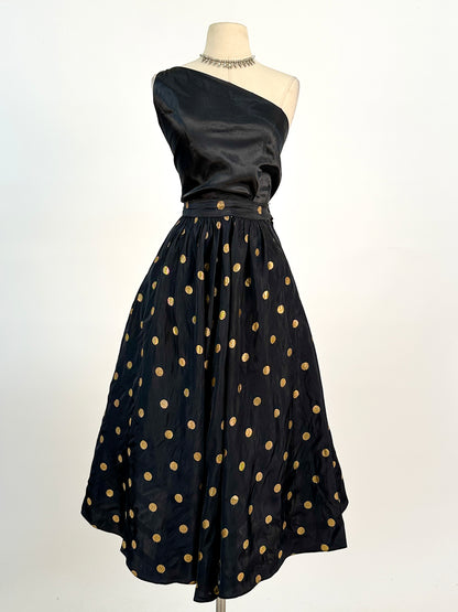 1940-50s Black Jacquard Polka Dot Circle Skirt / Waist 26