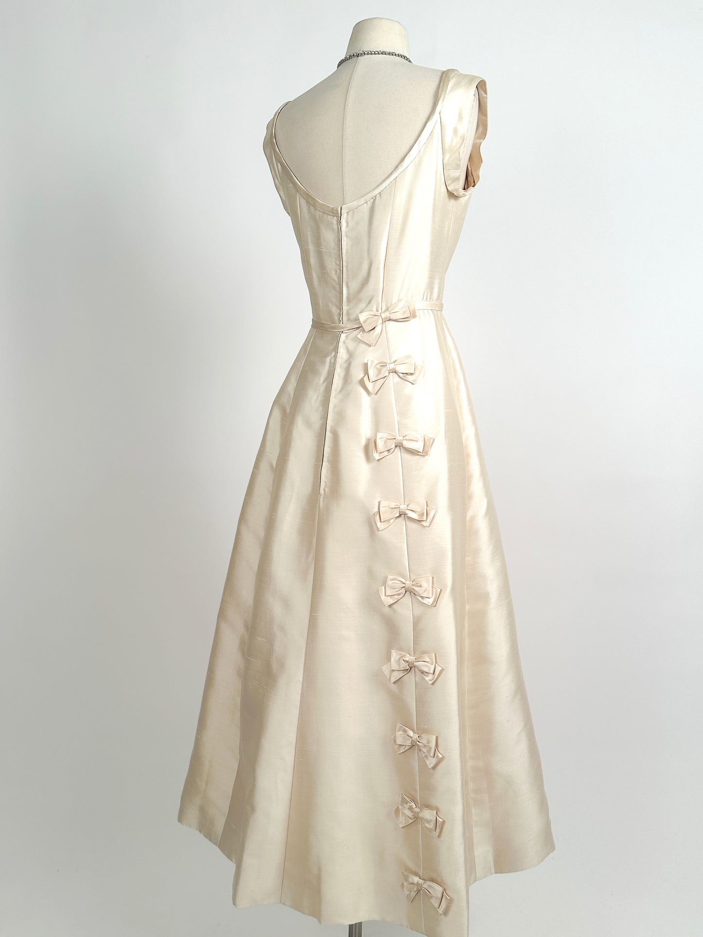 1960s Silk Shantung Wedding Dress Adorned with Bow / Waist 28