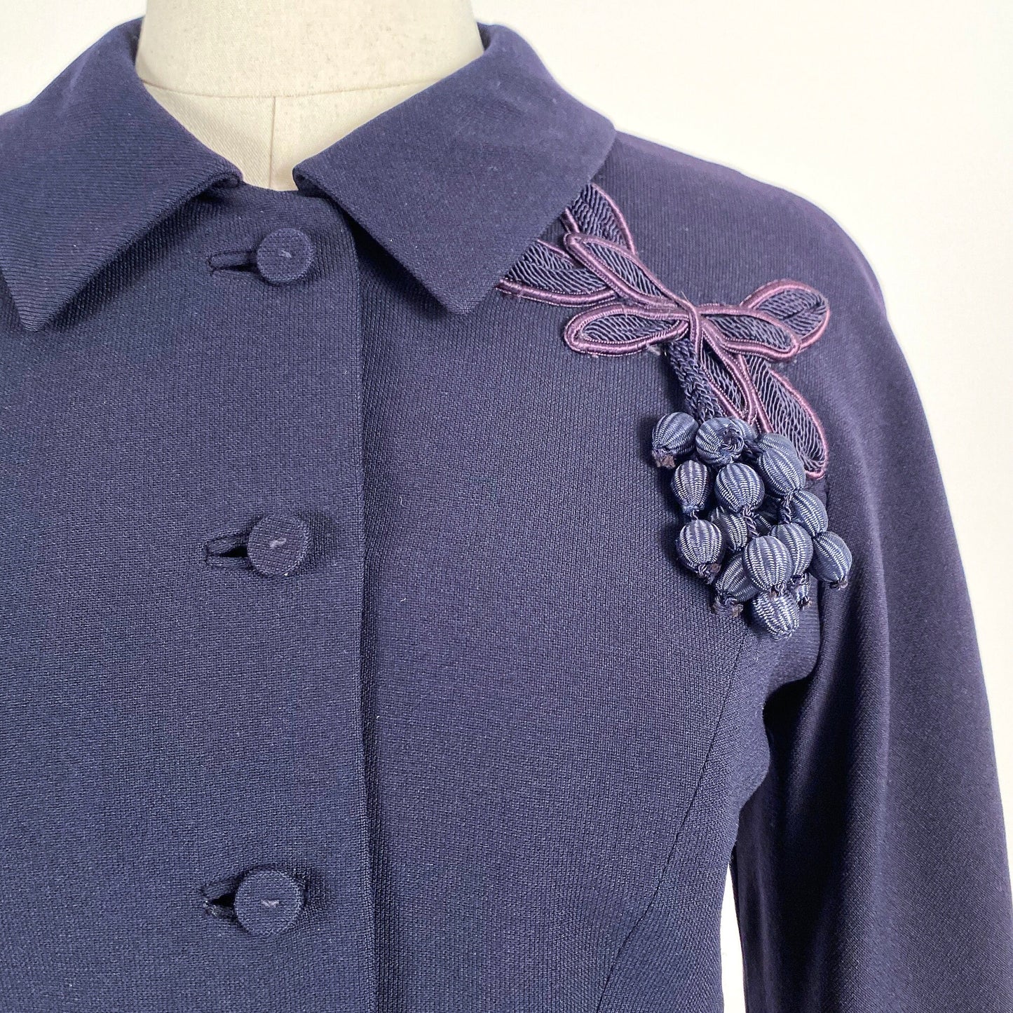 1940s Iconic Navy Wool Blazer by Milgrim / Bust 38
