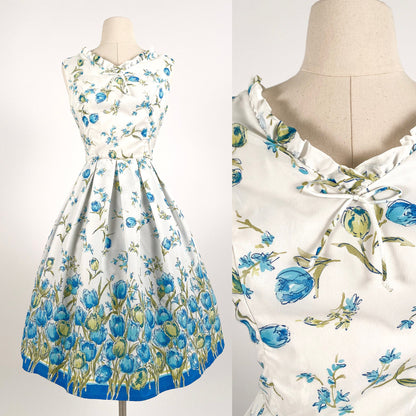 1950s White Tulip Fit and Flare / Waist 26