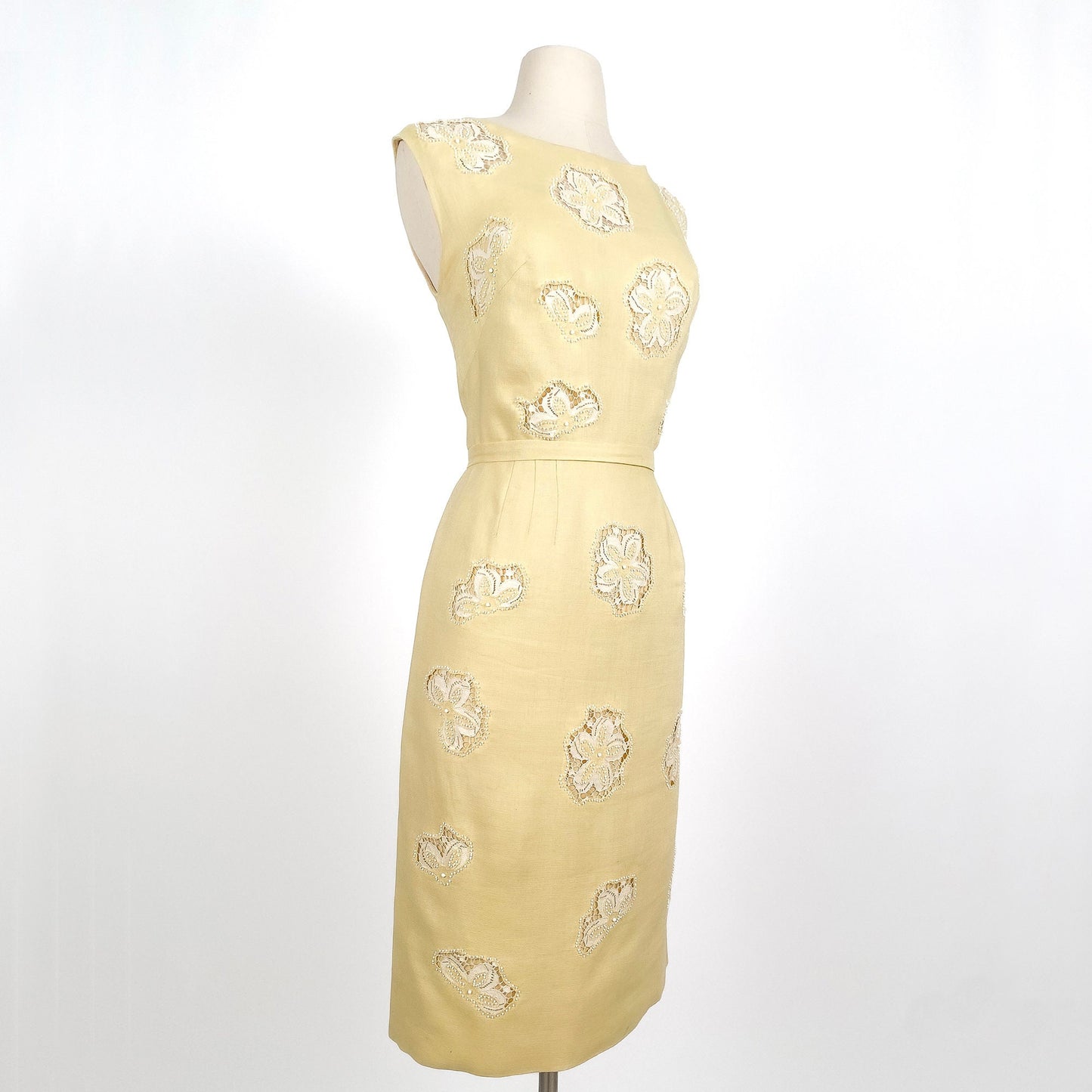 1950s Yellow Linen Dress with Beaded Lace and Beaded Inserts / Waist 30